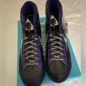 NEW Nike Blazer MID ‘77 DB,Doernbecher,Freestyle,
Black/Black-Court Purple,Sz 11